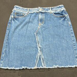 Loft size 4 denim skirt frayed hem